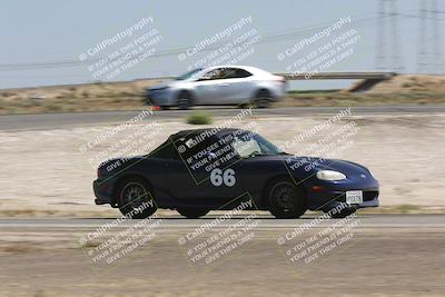 media/Jun-01-2024-CalClub SCCA (Sat) [[0aa0dc4a91]]/Group 1/Off Ramp 1015am/